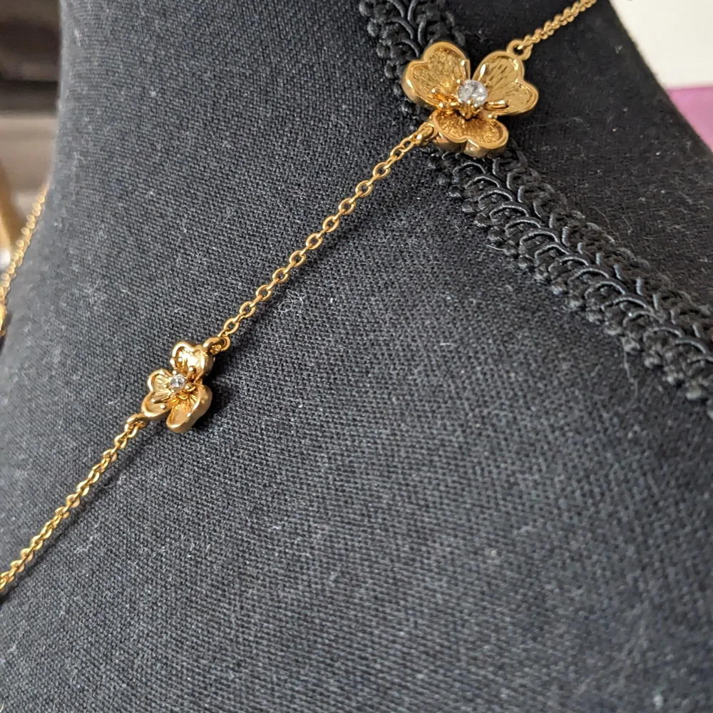 Gold Floral Necklace with Crystals Signed Nolan Miller - Picture 8 of 9